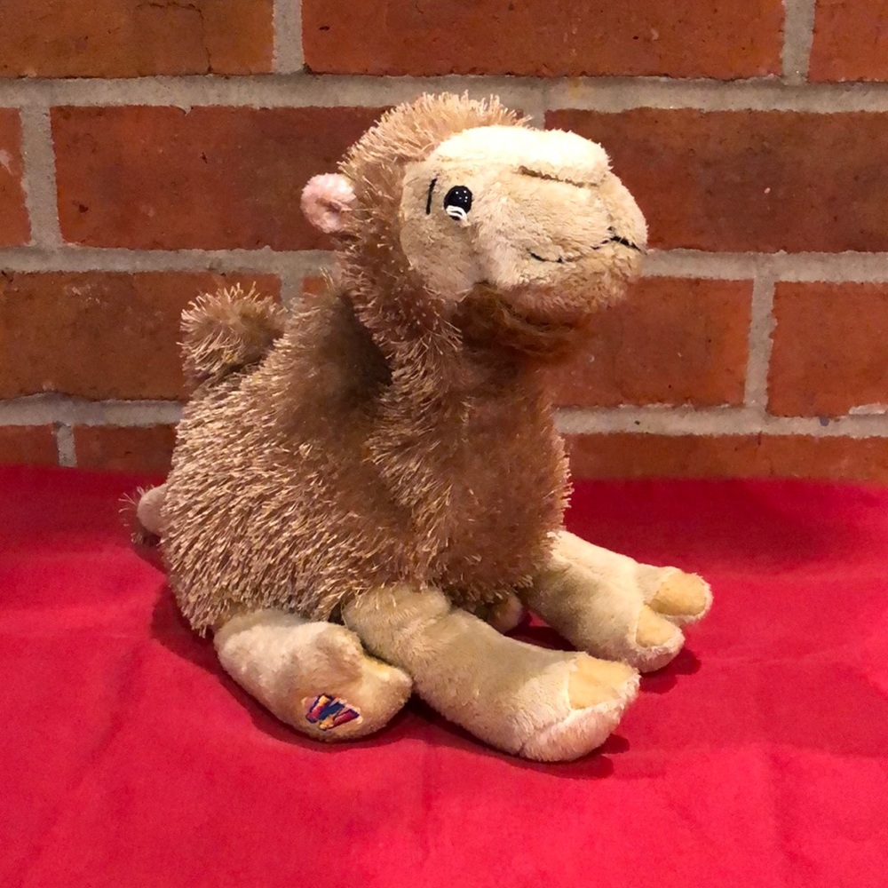 Webkins Camel
